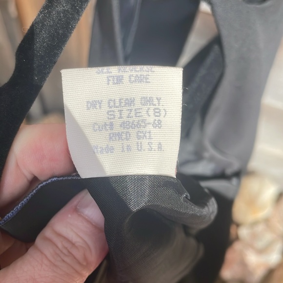 Little black dress perfect for a night out!! - Picture 4 of 4